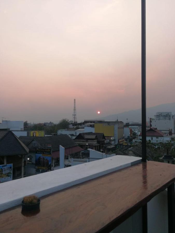 De Nawarat Chiangmai Boutique Apartment Chiang Mai Exteriör bild