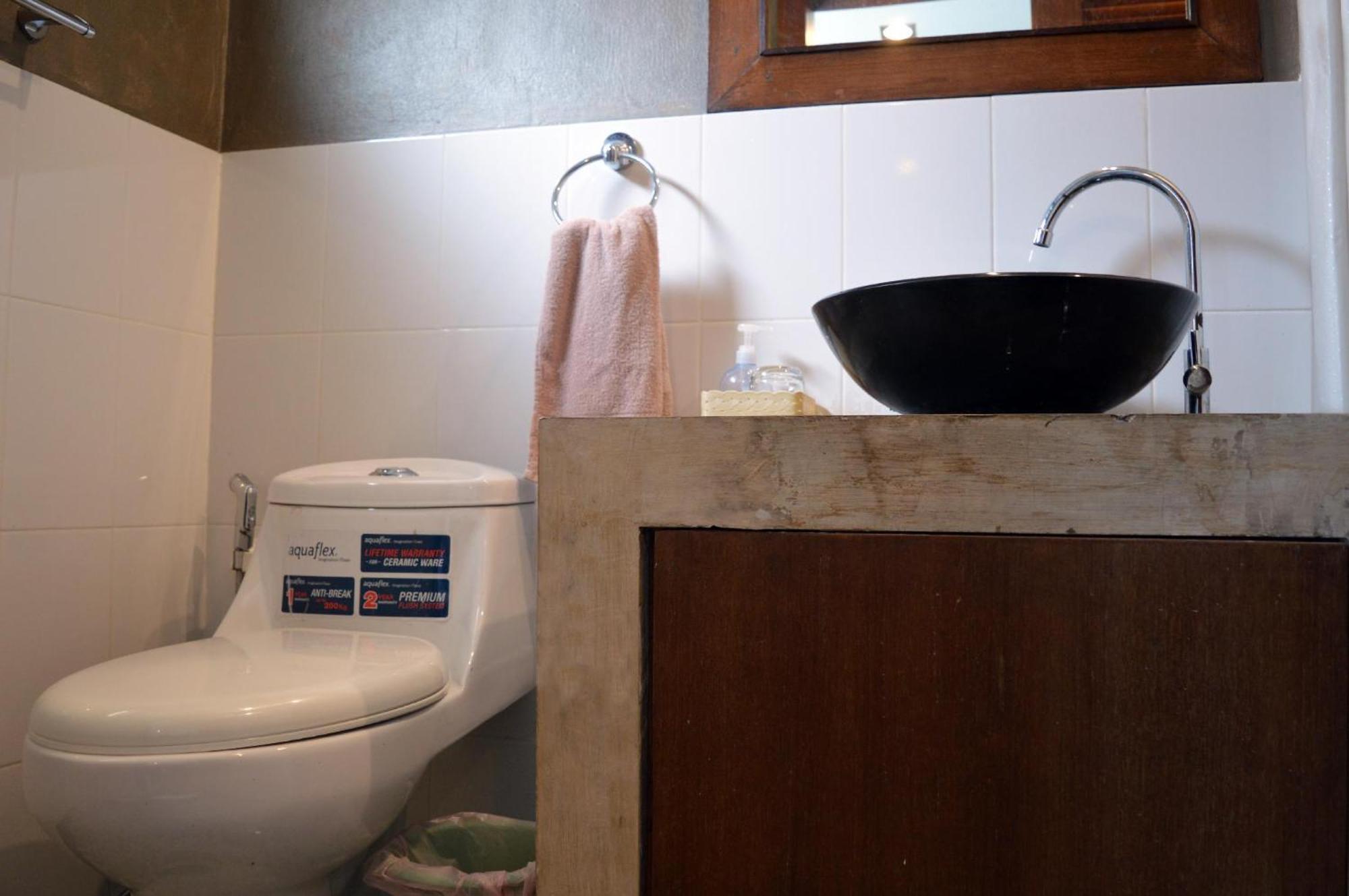 De Nawarat Chiangmai Boutique Apartment Chiang Mai Exteriör bild