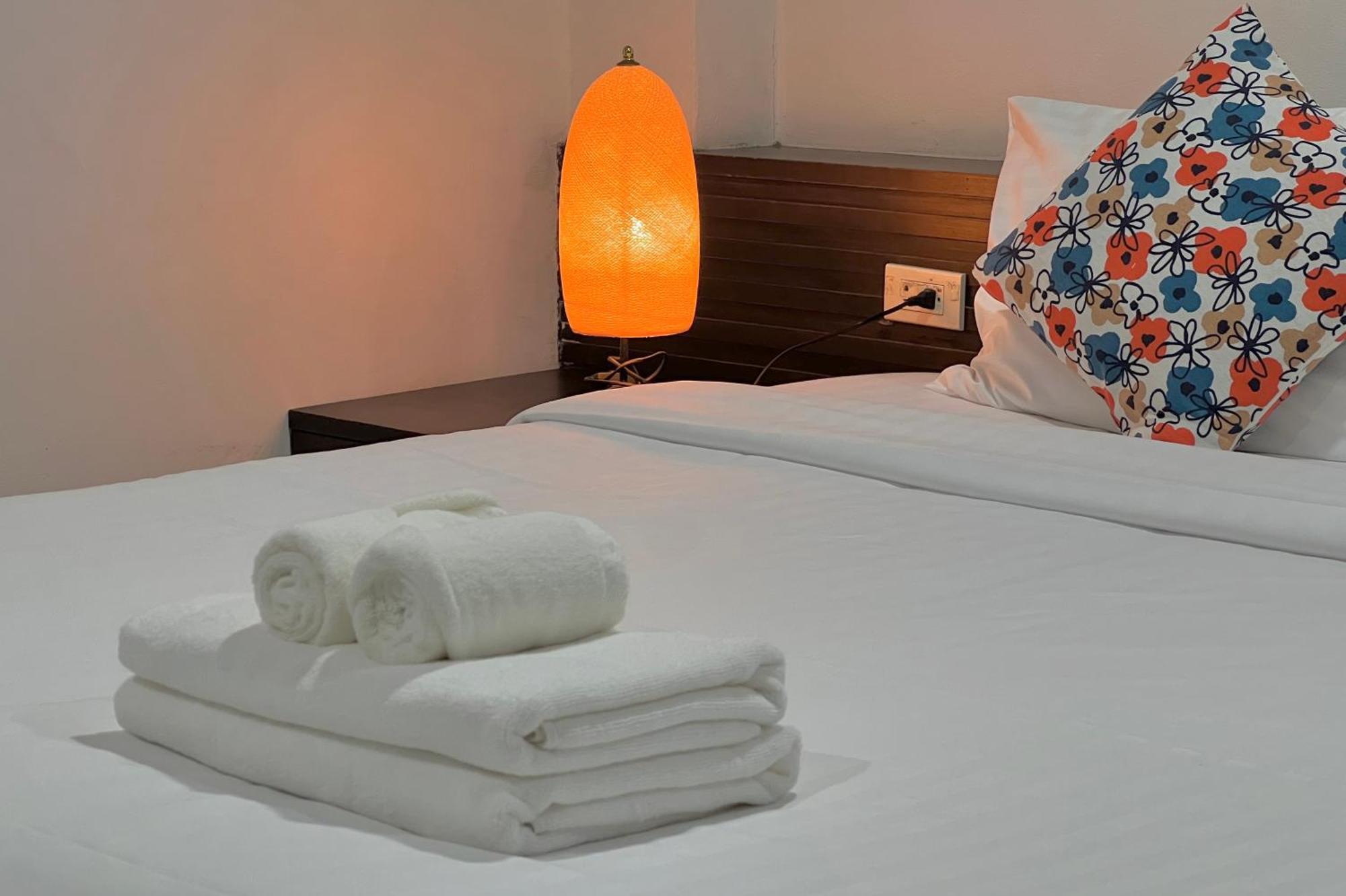 De Nawarat Chiangmai Boutique Apartment Chiang Mai Exteriör bild